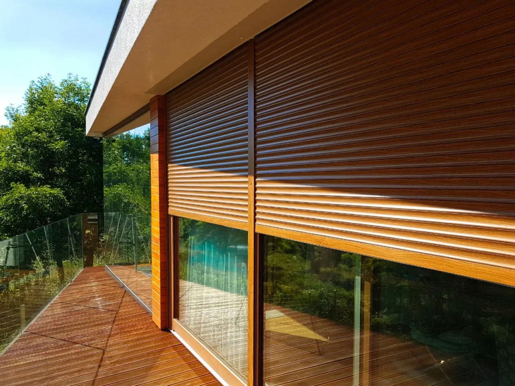 Nowoczesne zewnętrzne rolety domu Bydgoszcz